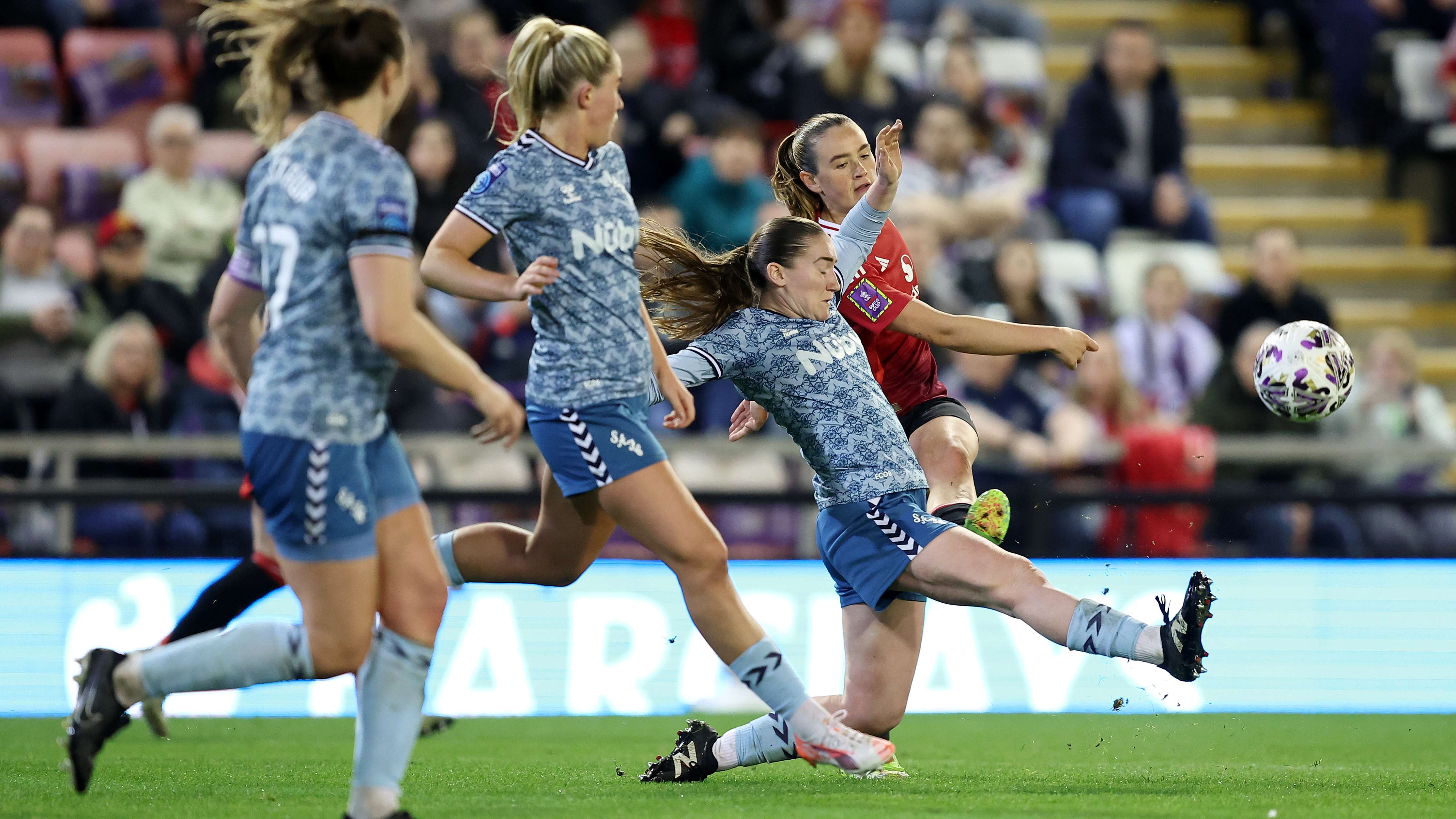 引援策略的 引援策略的